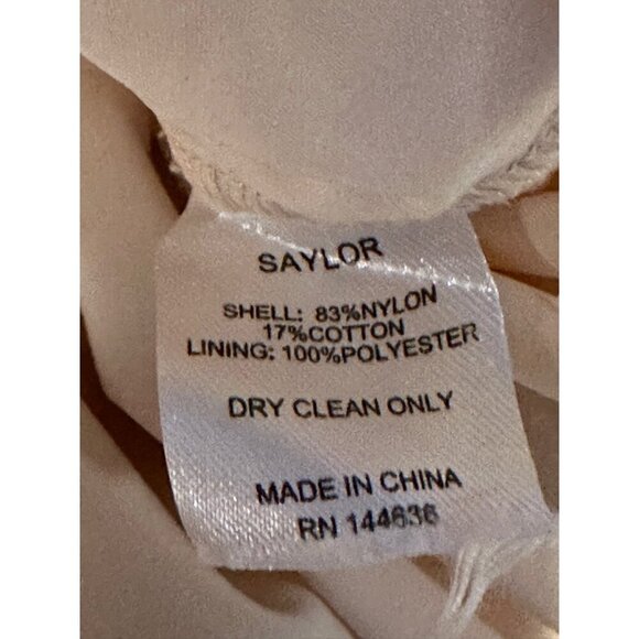 Saylor Beige/White Floral Mermaid Lacy Dress Size Small - Picture 9 of 10